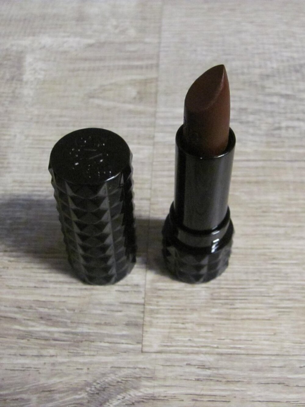Kat Von D Studded Kiss Creme Lipstick Vampira Rare Shade Discontinued Full Size